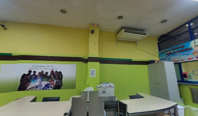 Foto Money Exchange Fuencarral - Envio de Dinero - Cambio de Divisas - Change Dollar, Libras