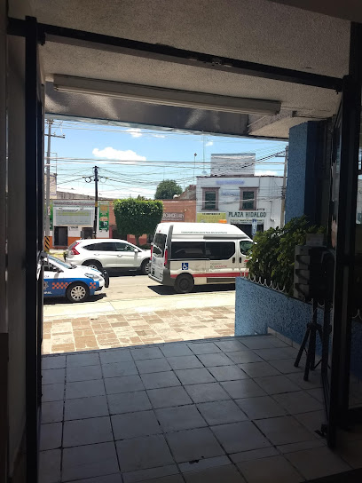 Foto Salinas Y Rocha