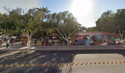 Foto Casa de Servicios de California